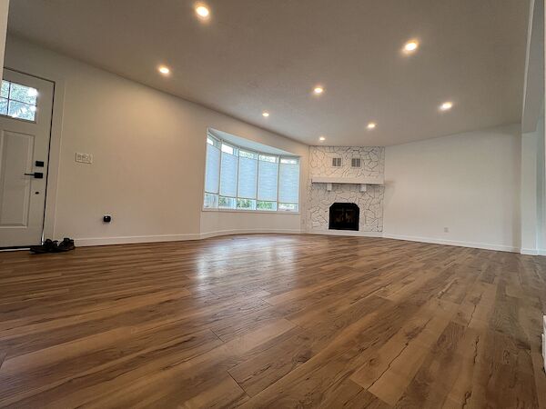 Calgary 4 bedrooms House for rent. Property photo: 527625-3