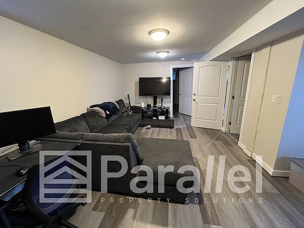 Calgary 1 bedroom Basement for rent. Property photo: 527626-3