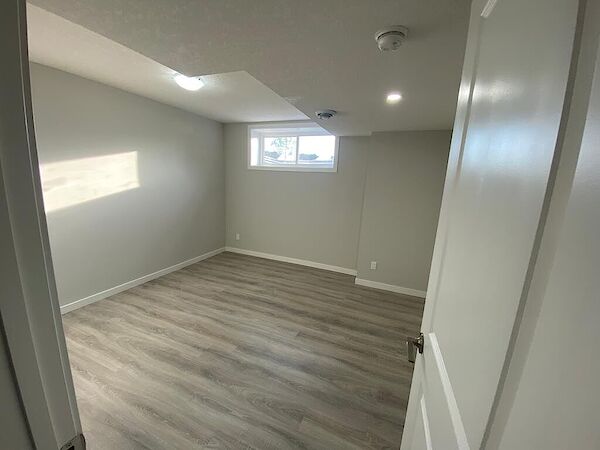 Calgary 1 bedroom Basement for rent. Property photo: 527638-2