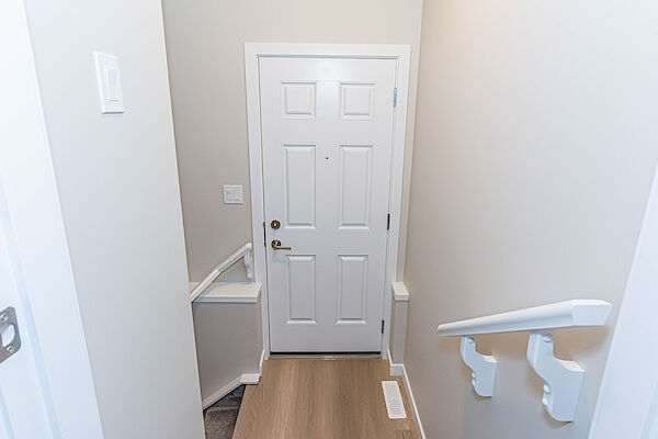 Edmonton 1 bedroom Basement for rent. Property photo: 527669-3