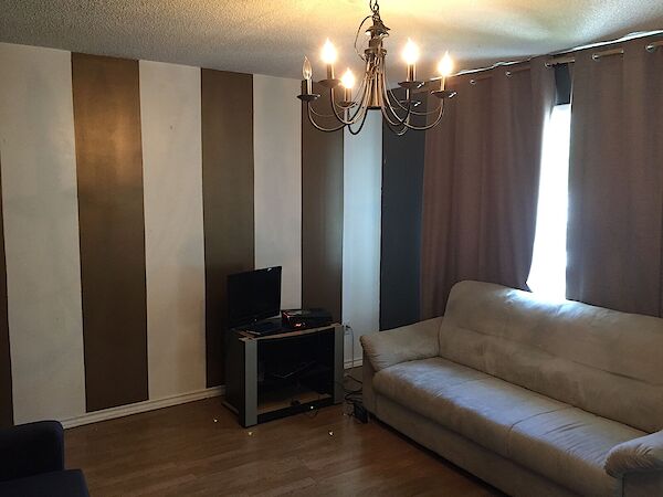 Edmonton 2 bedrooms Main Floor for rent. Property photo: 528148-3