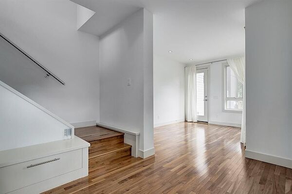 Calgary 2 bedrooms Townhouse for rent. Property photo: 528255-3