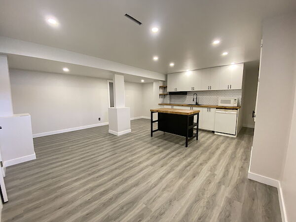 Calgary 2 bedrooms Basement for rent. Property photo: 529841-2