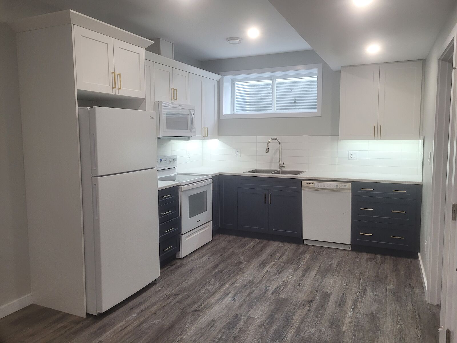 Edmonton 1 bedroom Basement for rent. Property photo: 530143-1