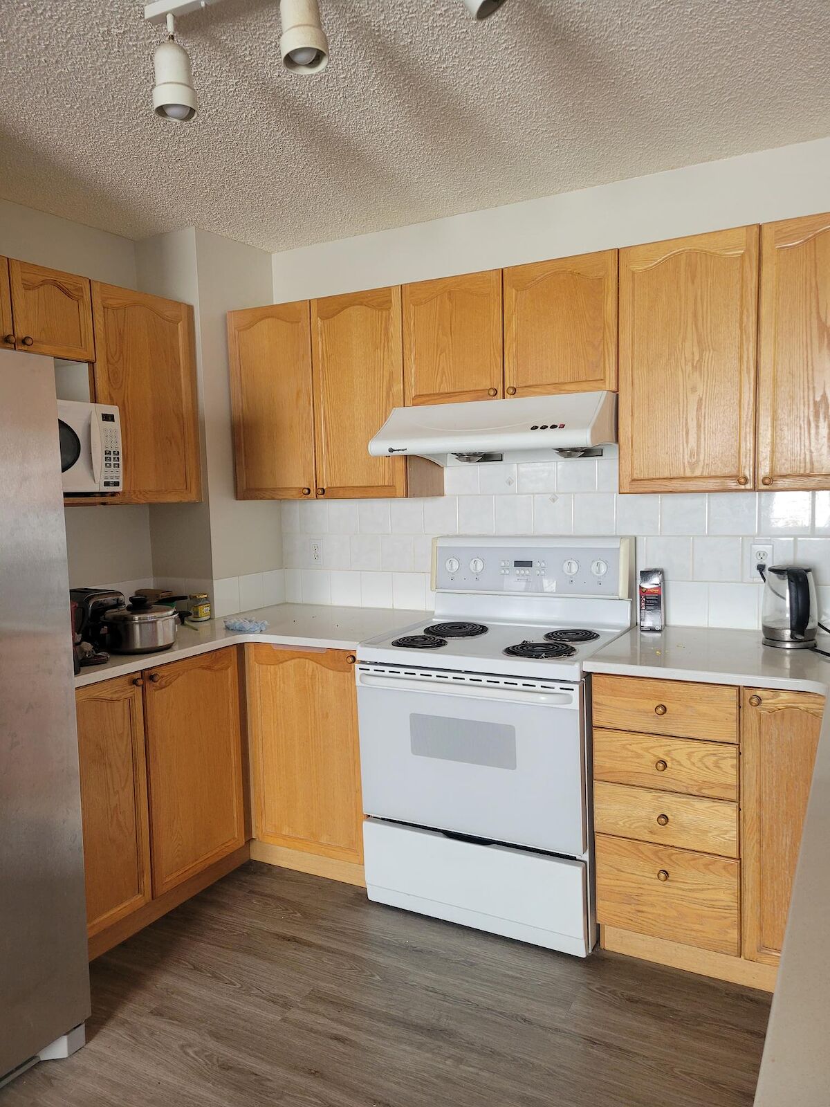 Calgary 3 bedrooms Room For Rent for rent. Property photo: 530739-1