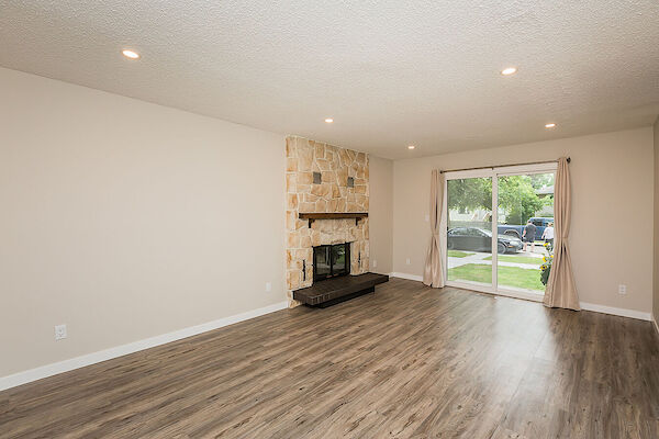 Edmonton 3 bedrooms Townhouse for rent. Property photo: 530785-3