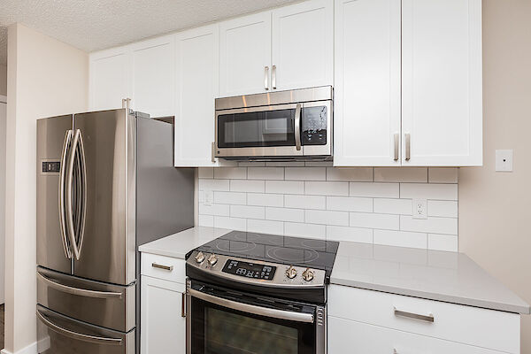 Edmonton 3 bedrooms Townhouse for rent. Property photo: 530785-2