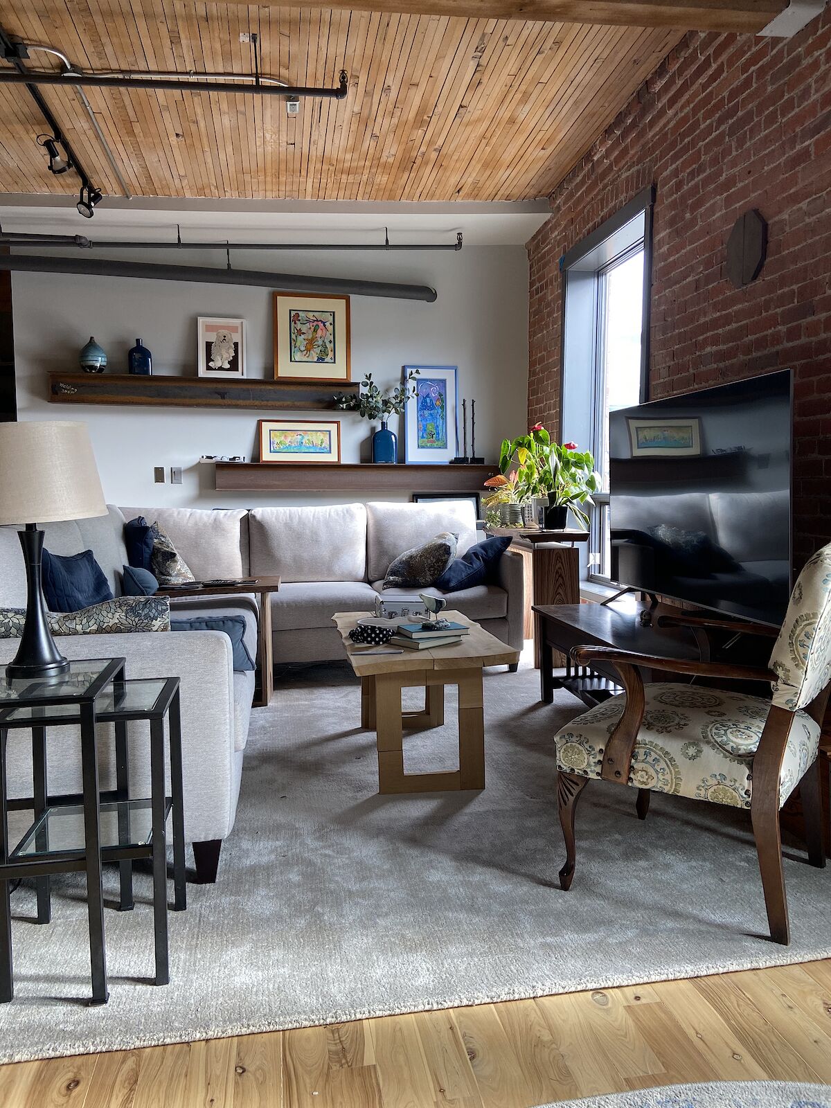 Calgary 1 bedroom Loft for rent. Property photo: 530806-1