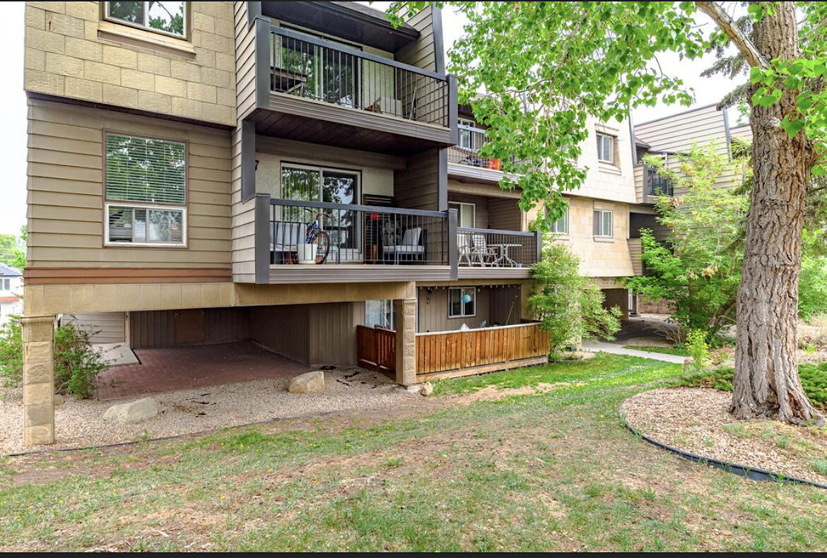Calgary 2 bedrooms Condo Unit for rent. Property photo: 531003-1