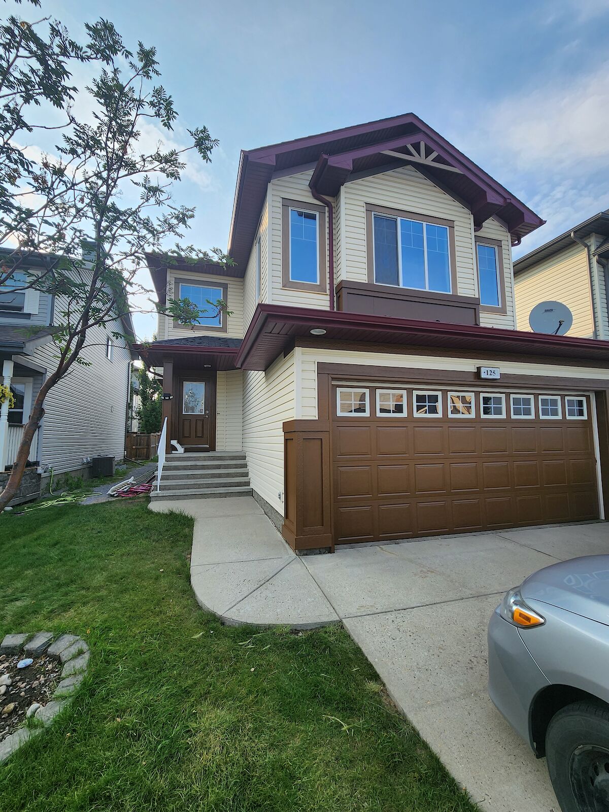 Calgary 4 bedrooms House for rent. Property photo: 531247-1