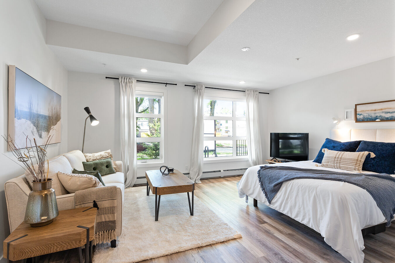 Edmonton studio Condo Unit for rent. Property photo: 531284-1