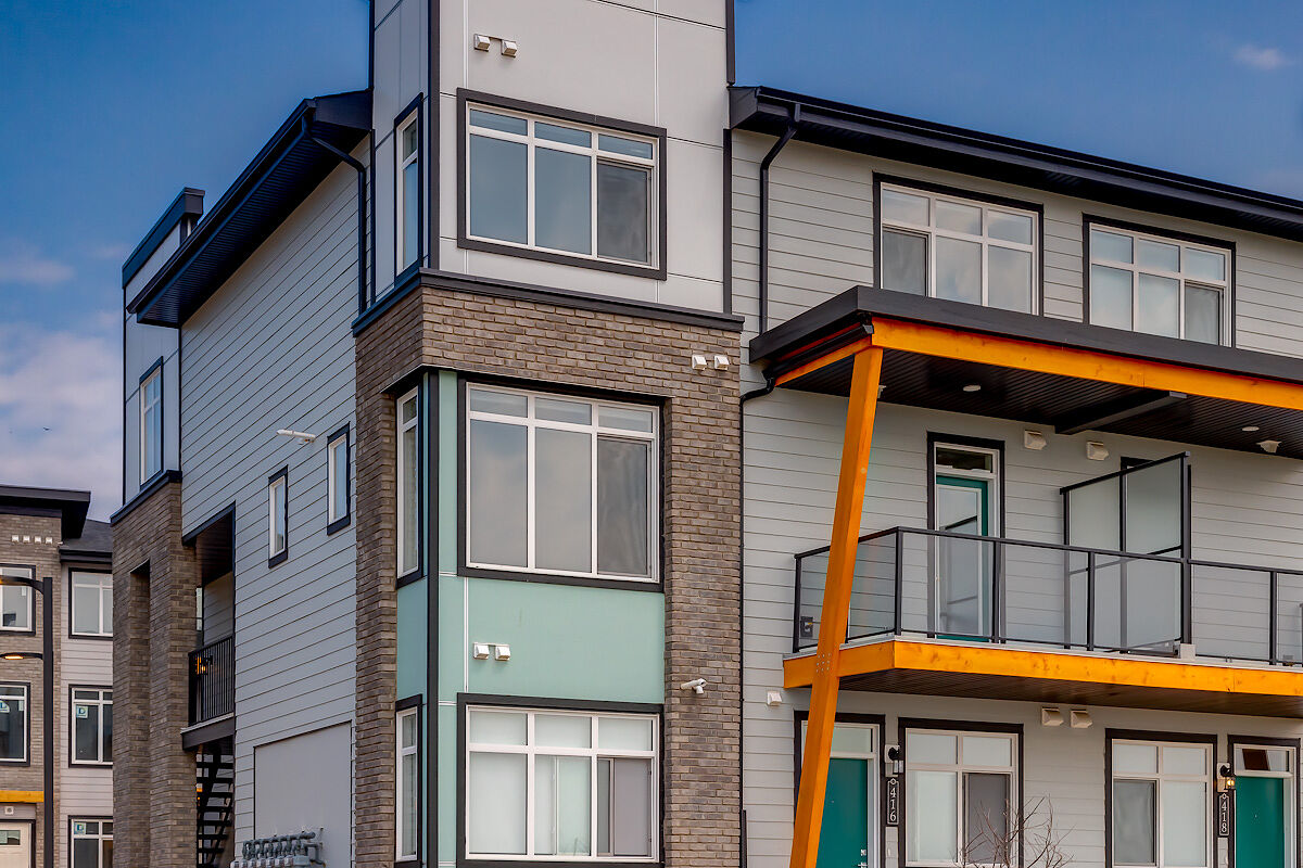 Calgary 2 bedrooms Townhouse for rent. Property photo: 531302-1