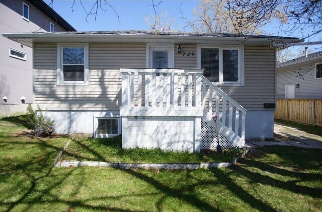 Calgary 2 bedrooms Main Floor for rent. Property photo: 531549-1