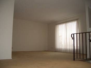Living+Room Calgary 5 bedrooms House for rent. Property photo: 5321-3