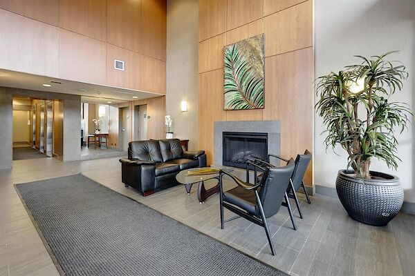 Building+Lobby Calgary 2 bedrooms Condo Unit for rent. Property photo: 532682-3