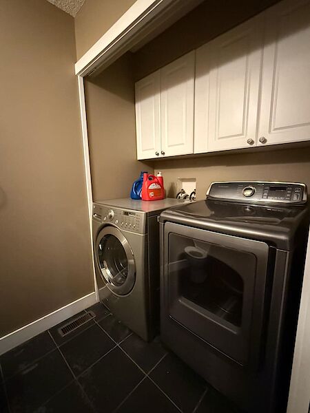 Calgary 1 bedroom Basement for rent. Property photo: 532926-2