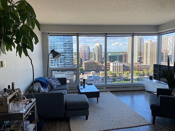 Calgary 2 bedrooms Condo Unit for rent. Property photo: 533069-3