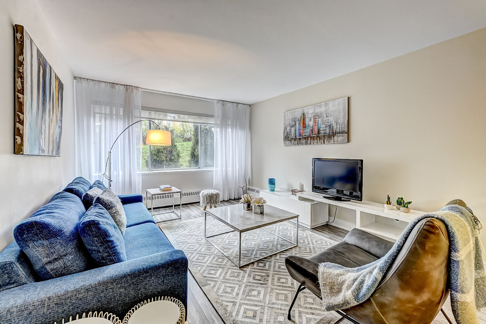 Montréal bachelor bedrooms Apartment for rent. Property photo: 533620-1