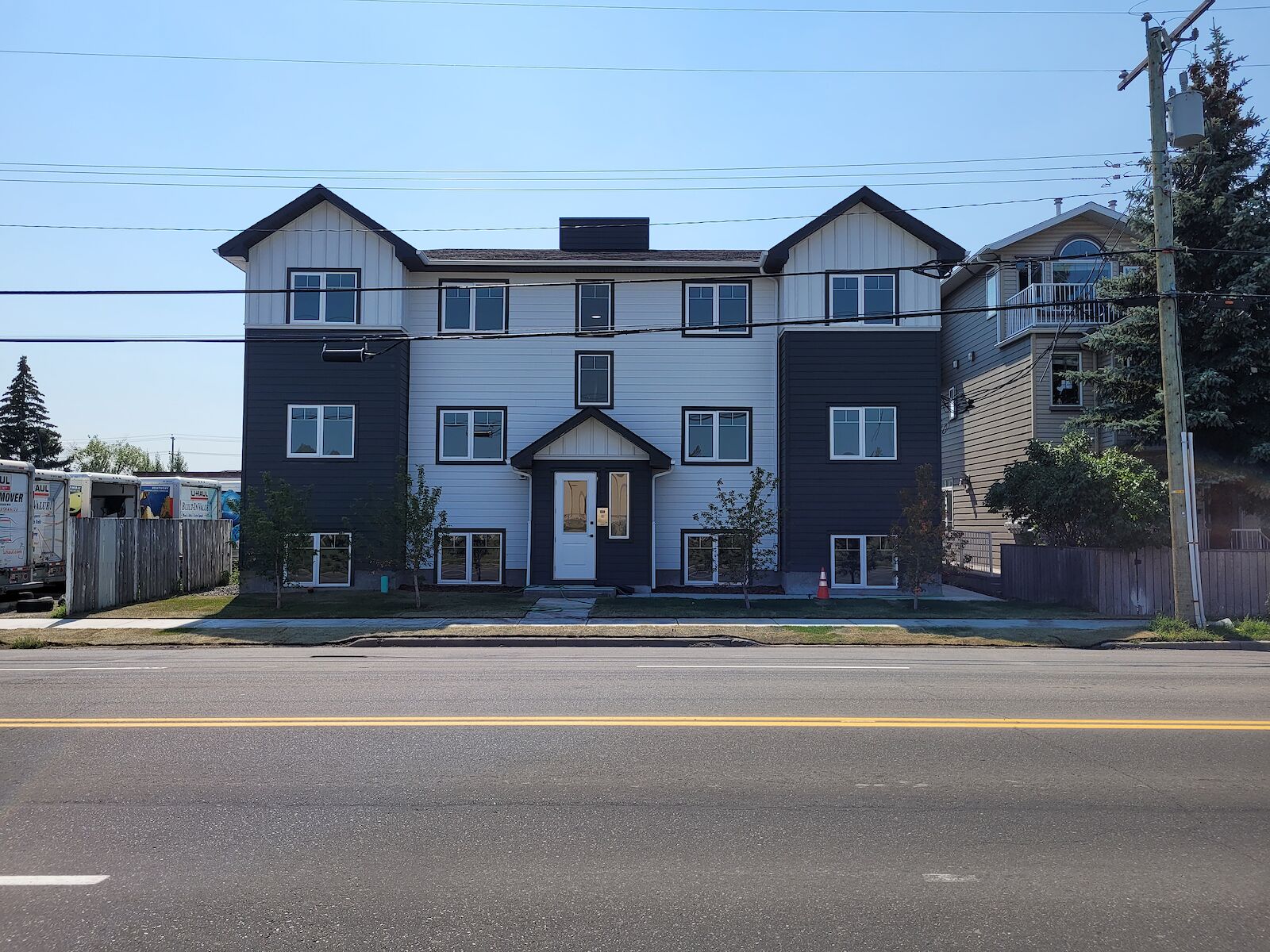Calgary 2 bedrooms Apartment for rent. Property photo: 533972-1