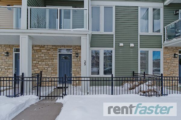 Calgary 2 bedrooms Townhouse for rent. Property photo: 533984-2