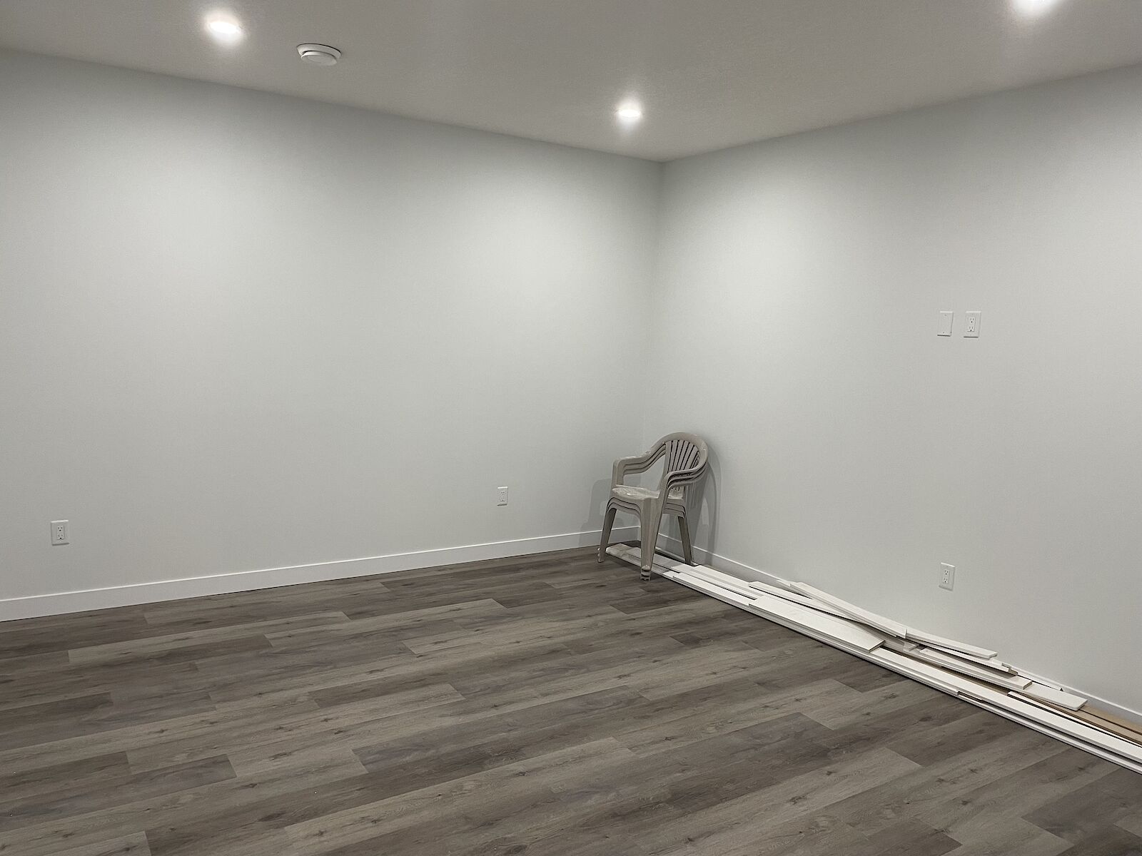 Calgary 2 bedrooms Basement for rent. Property photo: 534133-1