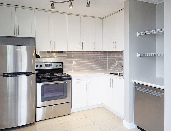 Calgary 1 bedroom Condo Unit for rent. Property photo: 534232-3