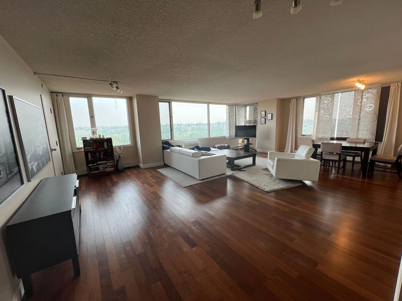 Calgary 1 bedroom Room For Rent for rent. Property photo: 534587-1
