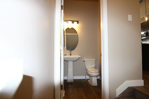 Edmonton 3 bedrooms Townhouse for rent. Property photo: 534925-3