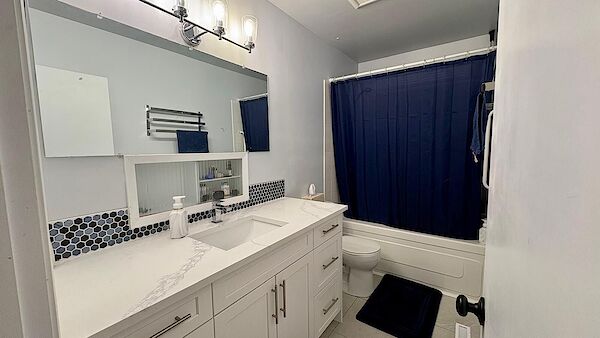 Calgary 3 bedrooms Room For Rent for rent. Property photo: 535079-3