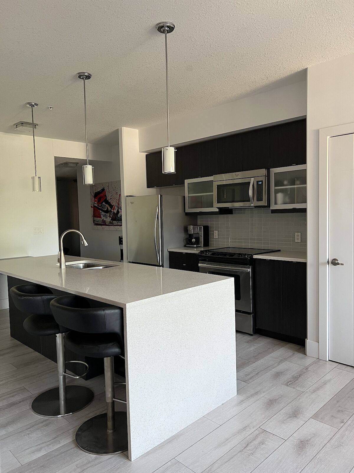 Edmonton 2 bedrooms Condo Unit for rent. Property photo: 535128-1