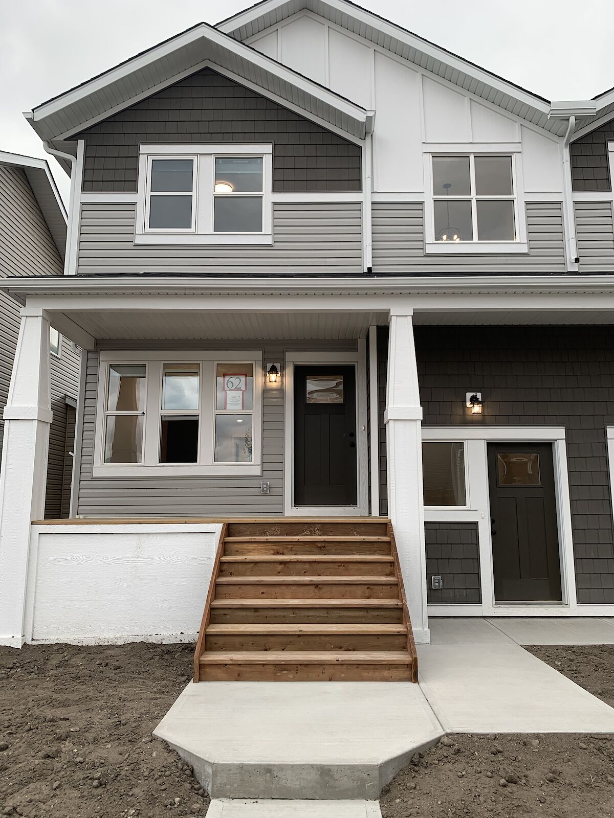 Cochrane 3 bedrooms Duplex for rent. Property photo: 535928-1