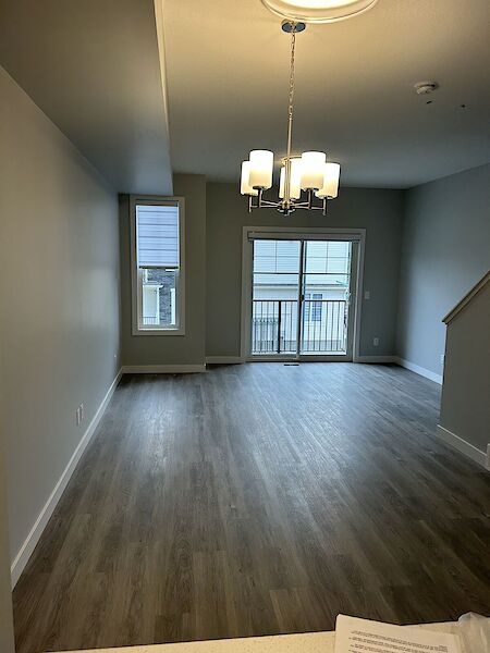 Calgary 4 bedrooms Townhouse for rent. Property photo: 537516-3