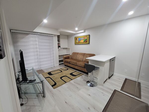 Calgary 2 bedrooms Basement for rent. Property photo: 537559-3