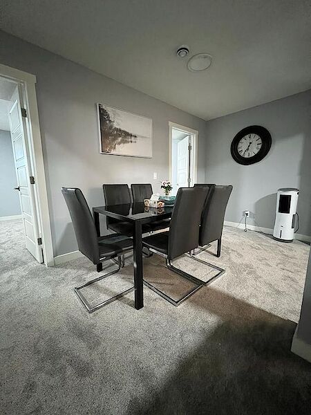 Airdrie 2 bedrooms Basement for rent. Property photo: 537938-2