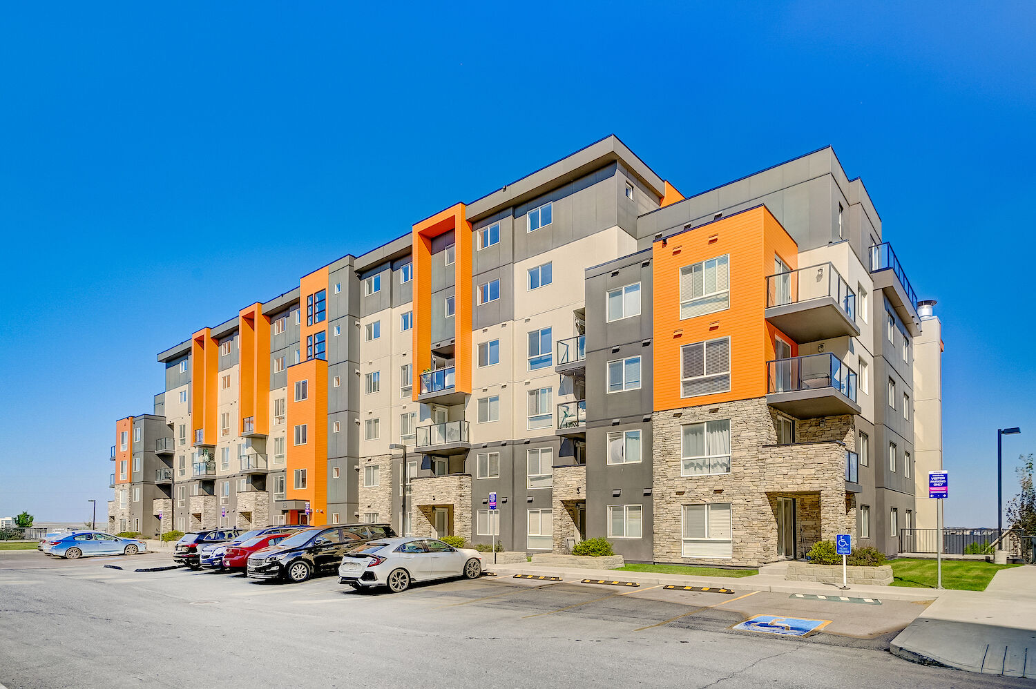 Calgary 2 bedrooms Apartment for rent. Property photo: 538197-1