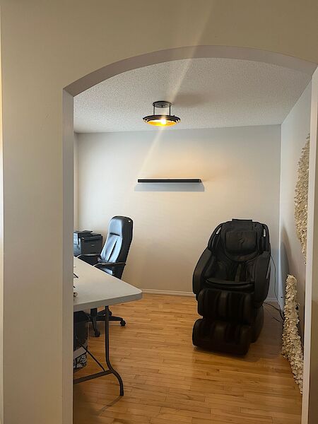 Carseland 2 + Den bedrooms Duplex for rent. Property photo: 538450-3