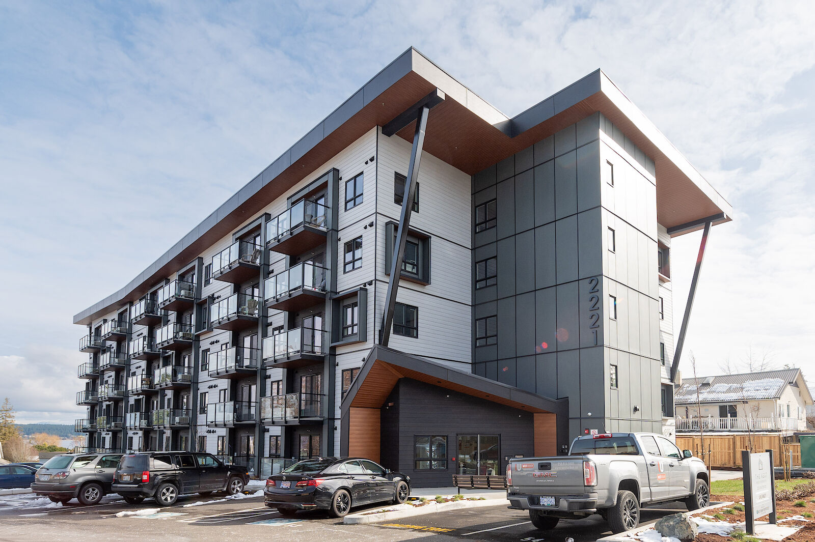 Campbell River 2 bedrooms Apartment for rent. Property photo: 539128-1