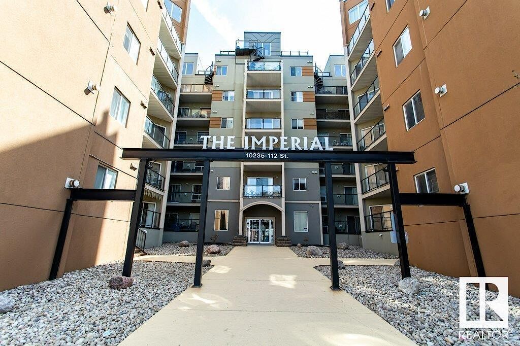 Edmonton 2 bedrooms Condo Unit for rent. Property photo: 539841-1