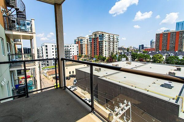 Edmonton 2 bedrooms Condo Unit for rent. Property photo: 539841-3