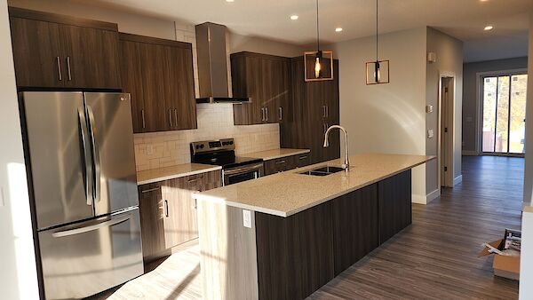 Calgary 3 bedrooms Duplex for rent. Property photo: 539961-3