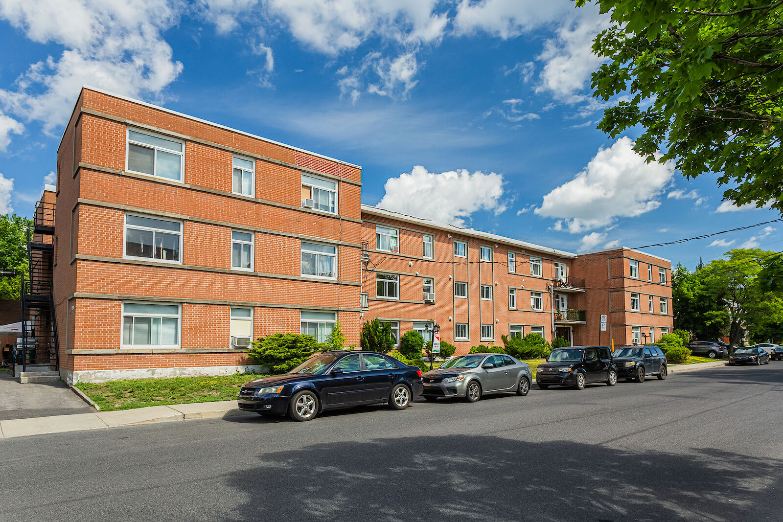 Longueuil 2 bedrooms Apartment for rent. Property photo: 540145-1