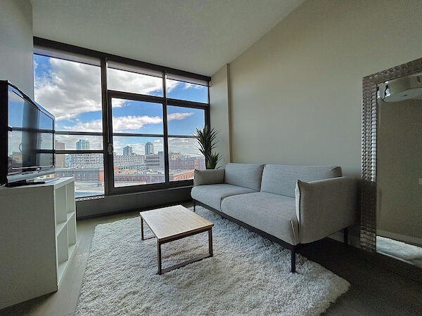 Calgary 1 bedroom Condo Unit for rent. Property photo: 541647-3