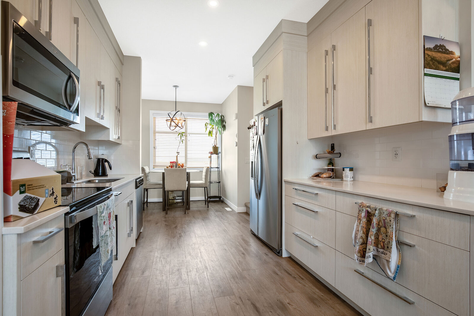 Calgary 2 bedrooms Townhouse for rent. Property photo: 541855-1