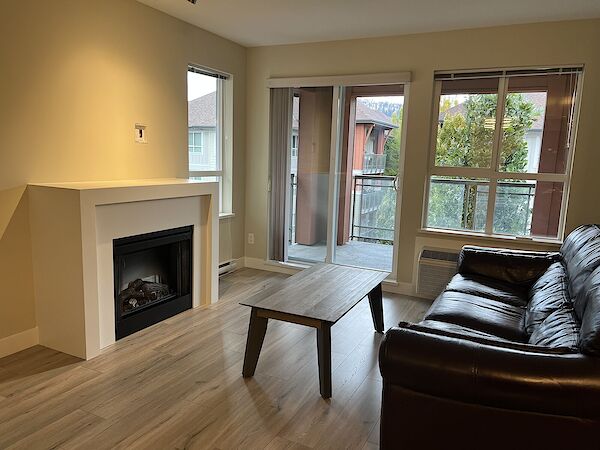 Kelowna 2 bedrooms Condo Unit for rent. Property photo: 542656-3