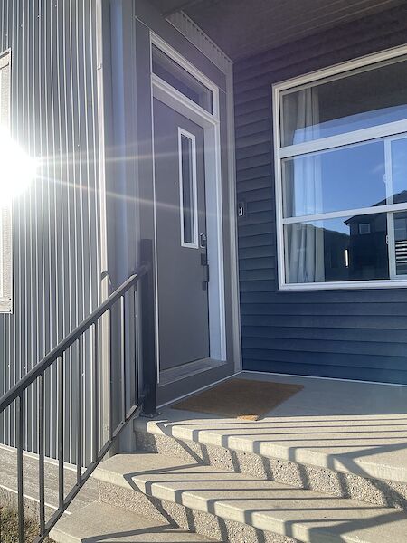 Calgary 3 bedrooms House for rent. Property photo: 542765-2