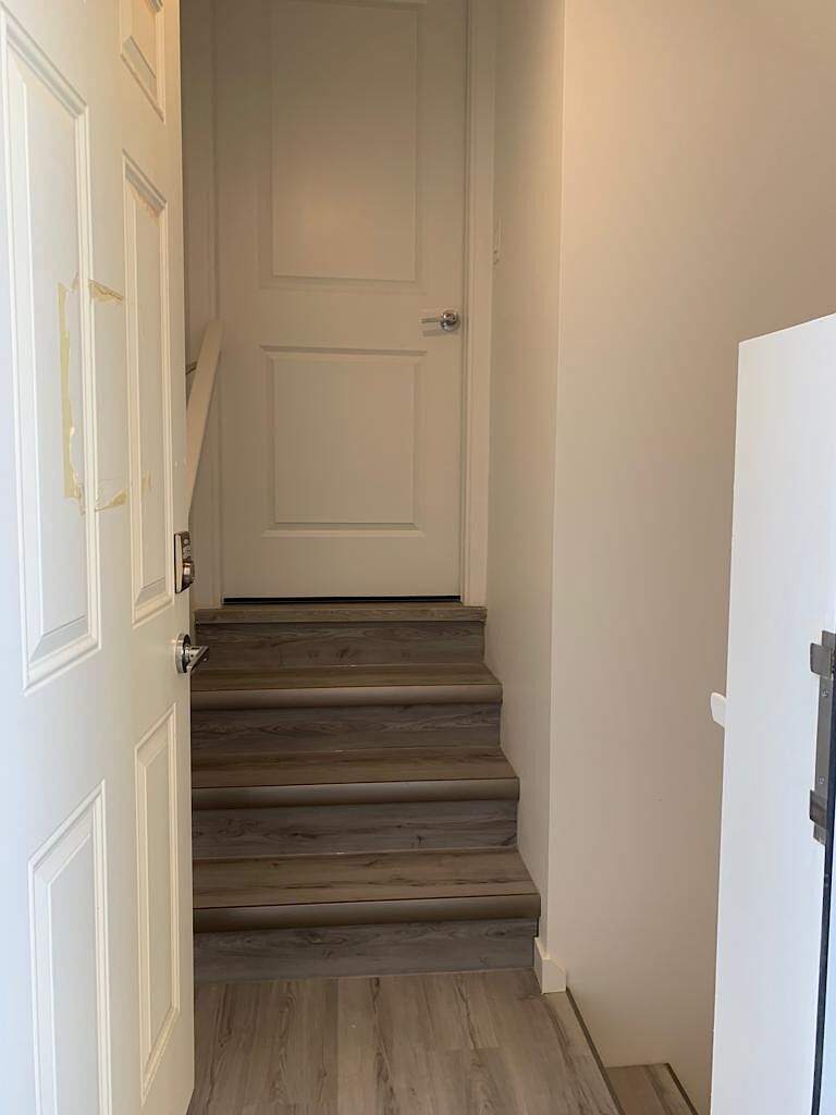 Calgary 2 bedrooms Basement for rent. Property photo: 543654-1
