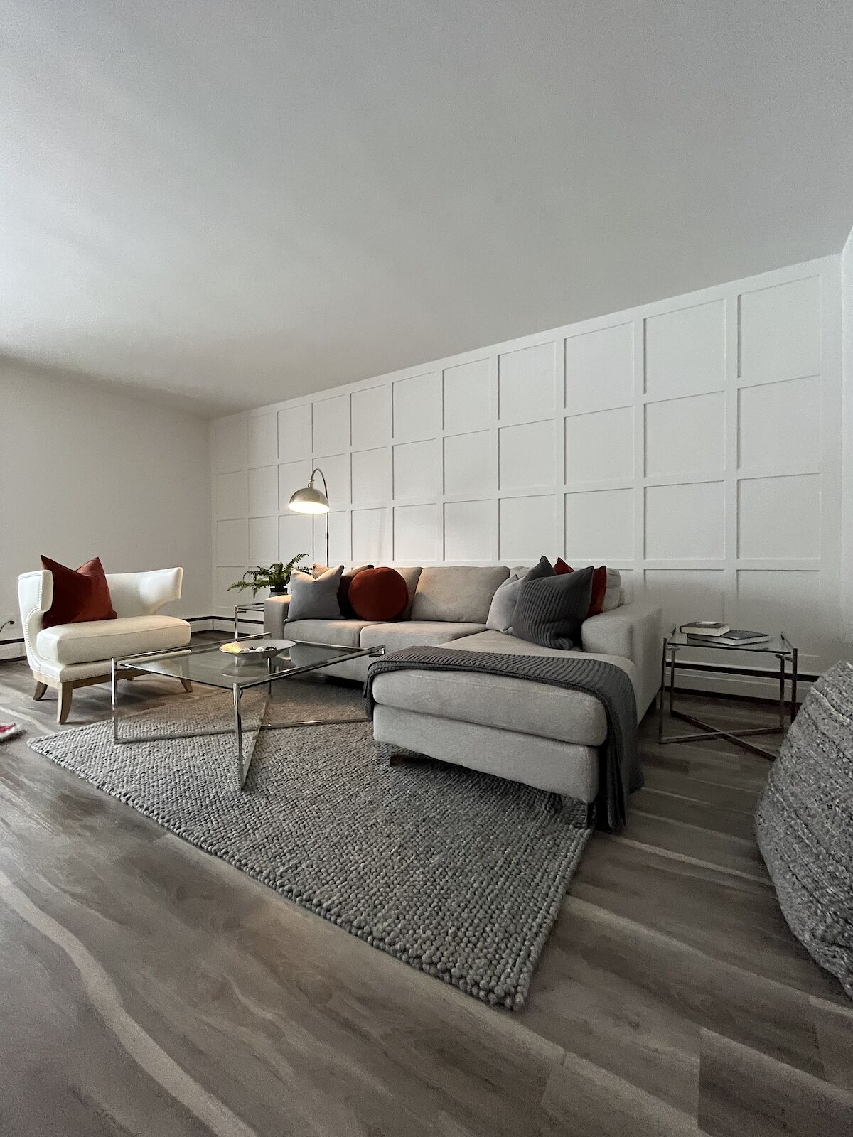 Calgary 2 bedrooms Condo Unit for rent. Property photo: 543946-1