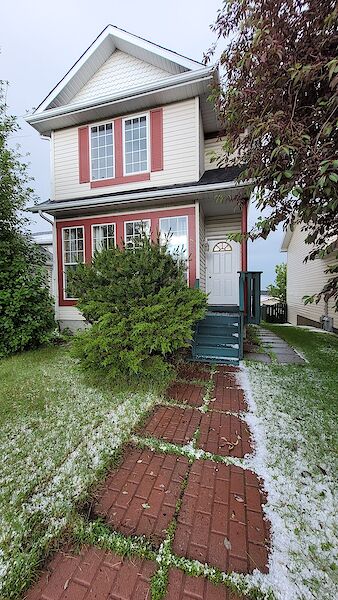 Calgary 3 bedrooms House for rent. Property photo: 54433-2