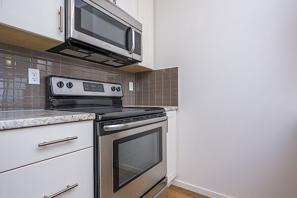 Calgary 2 bedrooms Condo Unit for rent. Property photo: 544991-2