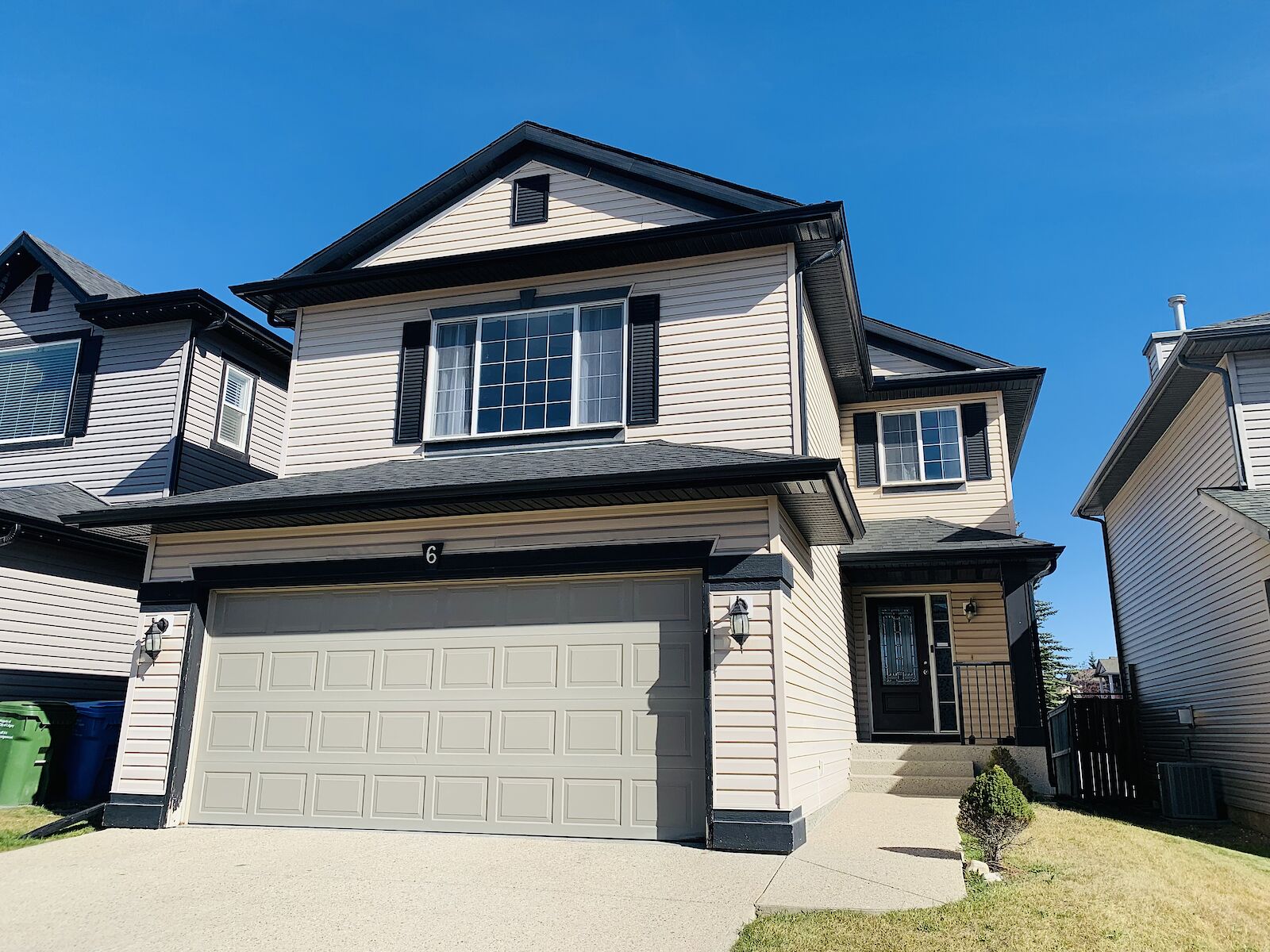 Calgary 4 bedrooms House for rent. Property photo: 545166-1